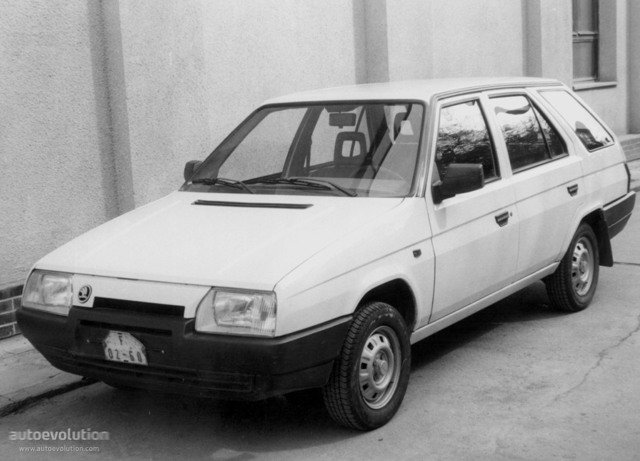 SKODA Favorit Estate
