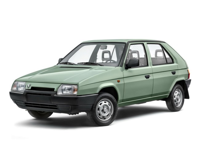 Skoda Favorit foto 12