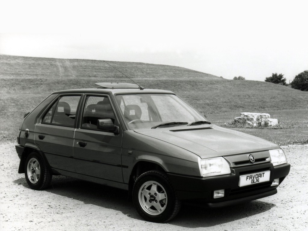 Skoda Favorit photo 5
