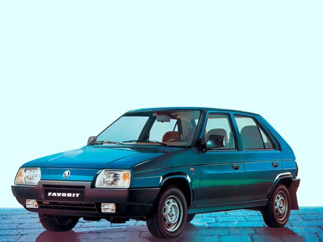 Skoda Favorit foto 7
