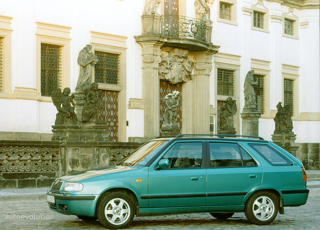 Skoda Felicia Combi photo 4