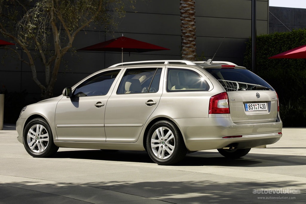 Skoda Octavia Combi 4X4 photo 14