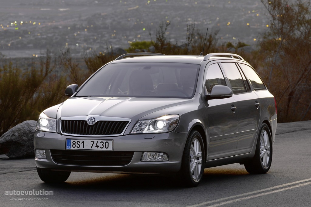 Skoda Octavia Combi 4X4 photo 12