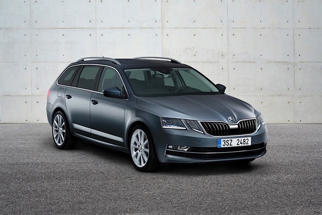 Skoda Octavia Combi 4X4 photo 17