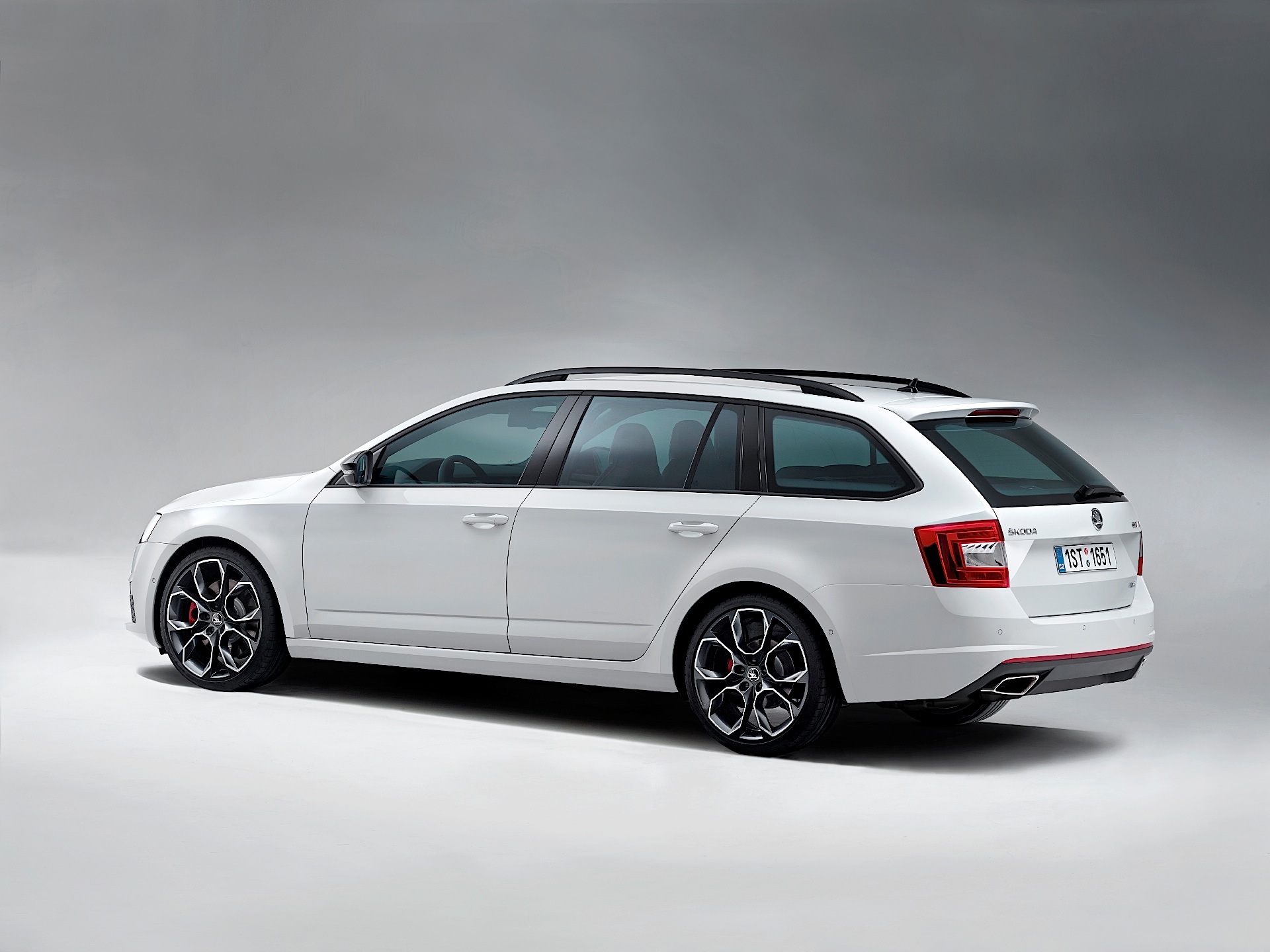 Skoda Octavia Combi Rs photo 4
