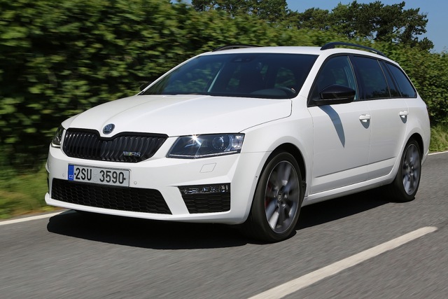 Skoda Octavia Combi Rs photo 24