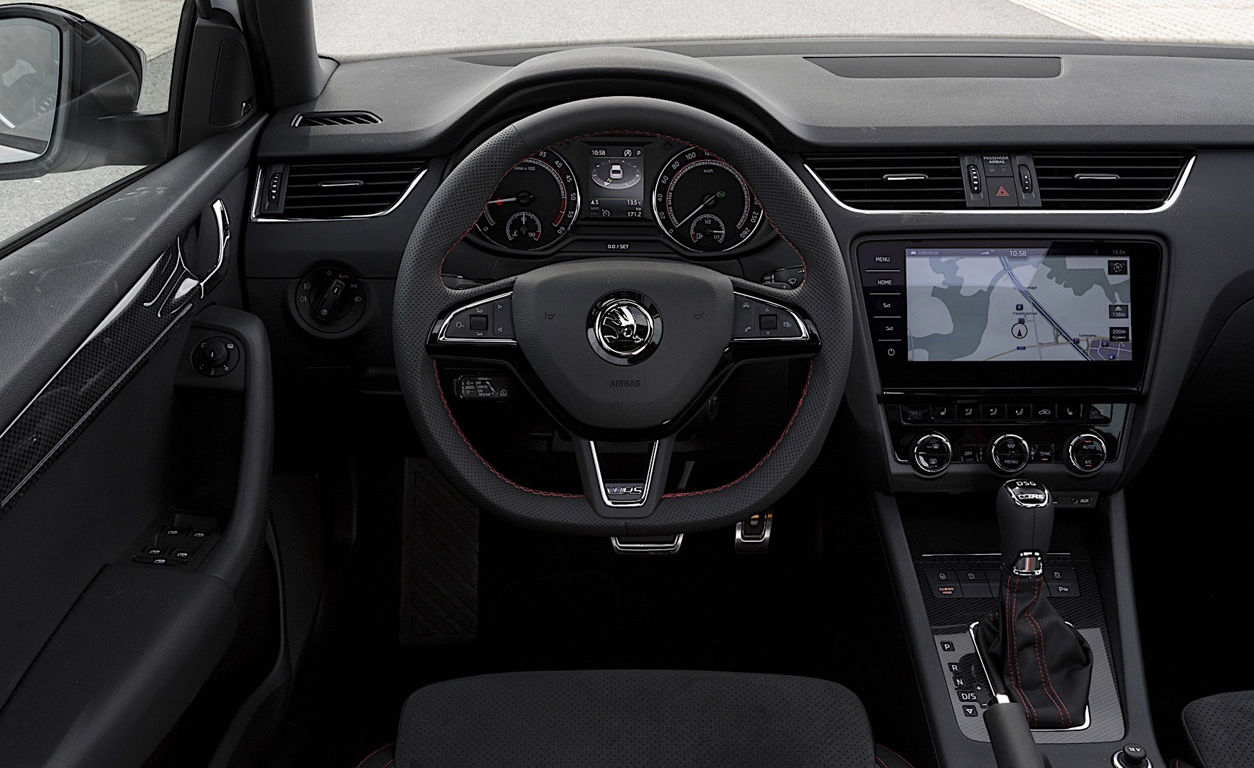 Skoda Octavia Combi Rs photo 35