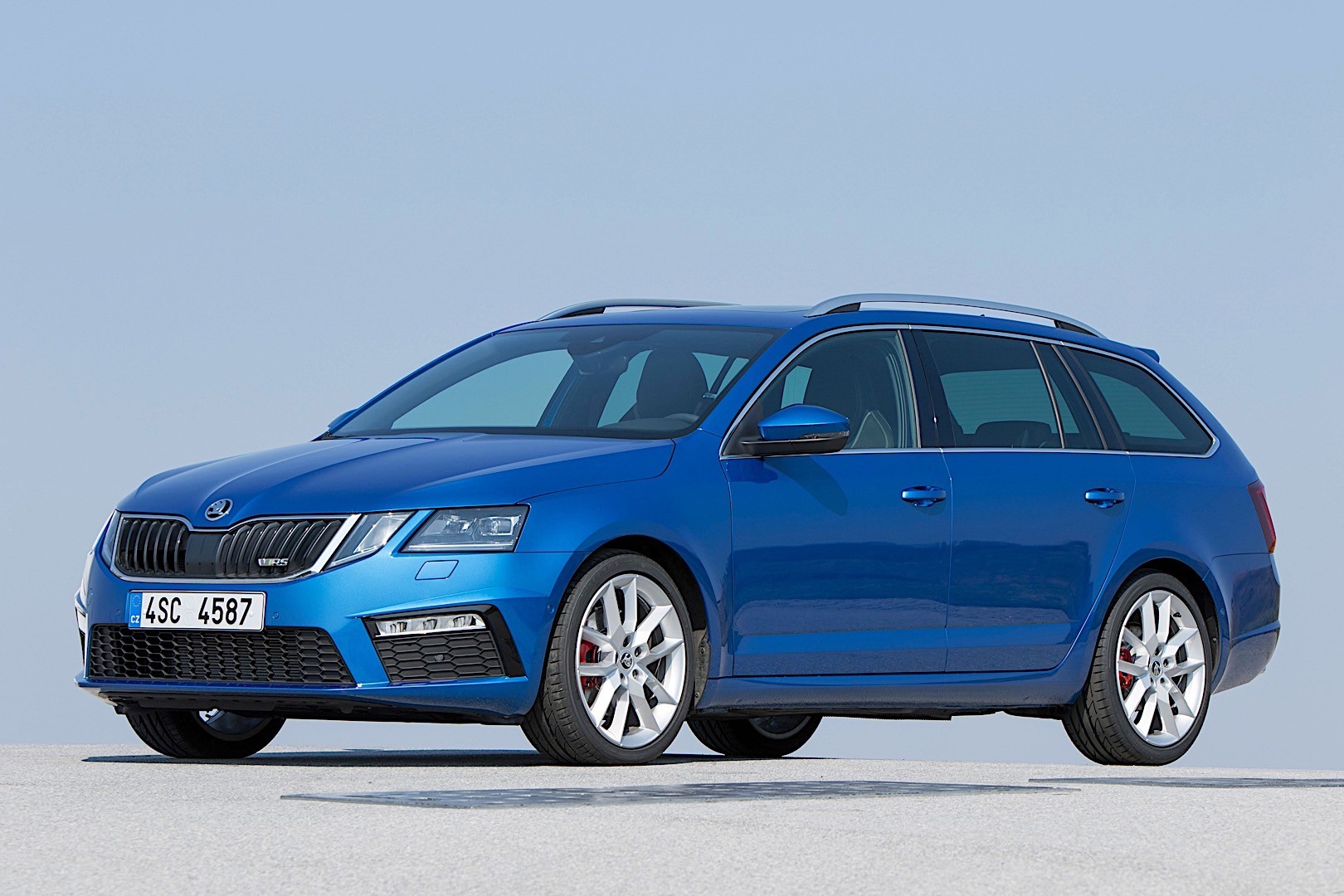 Skoda Octavia Combi Rs photo 15