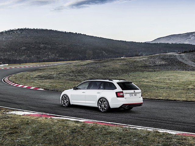 Skoda Octavia Combi Rs Foto 22