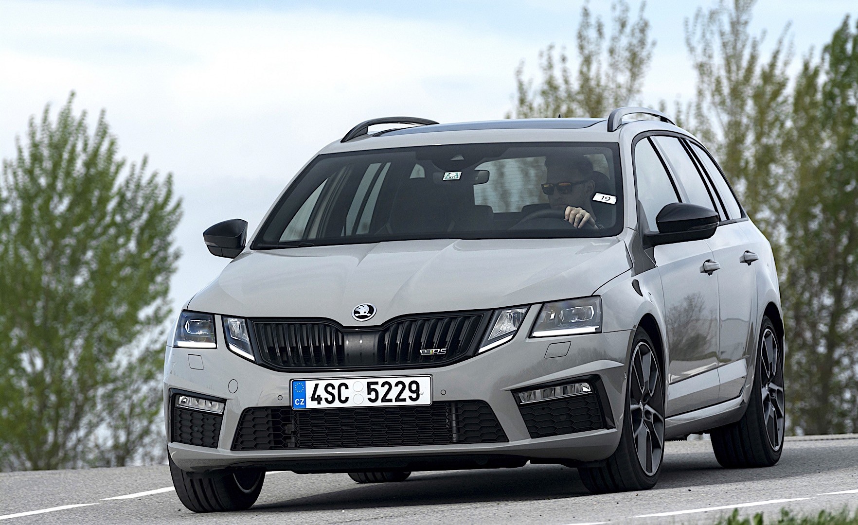Skoda Octavia Combi Rs photo 3