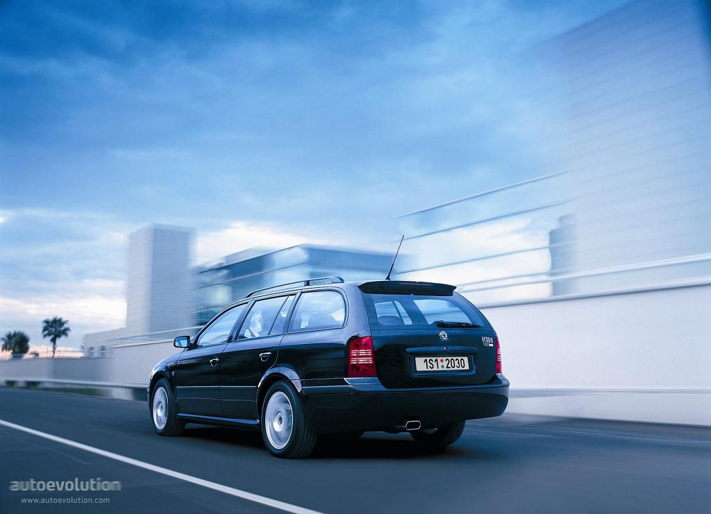 Skoda Octavia Combi Rs photo 7