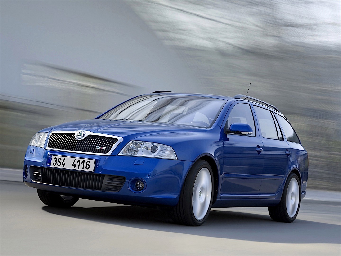 Skoda Octavia Combi Rs photo 21