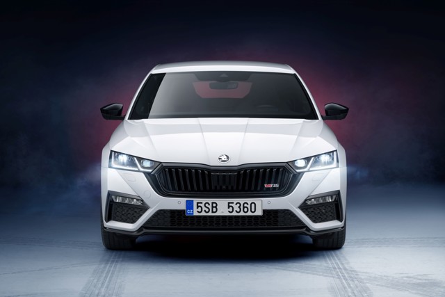 SKODA Octavia Combi RS