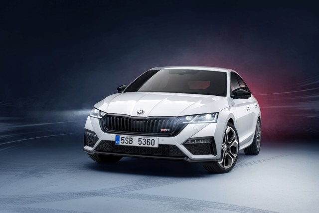 Skoda Octavia Combi Rs photo 2