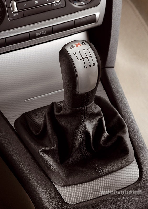 Skoda Octavia Combi photo 18