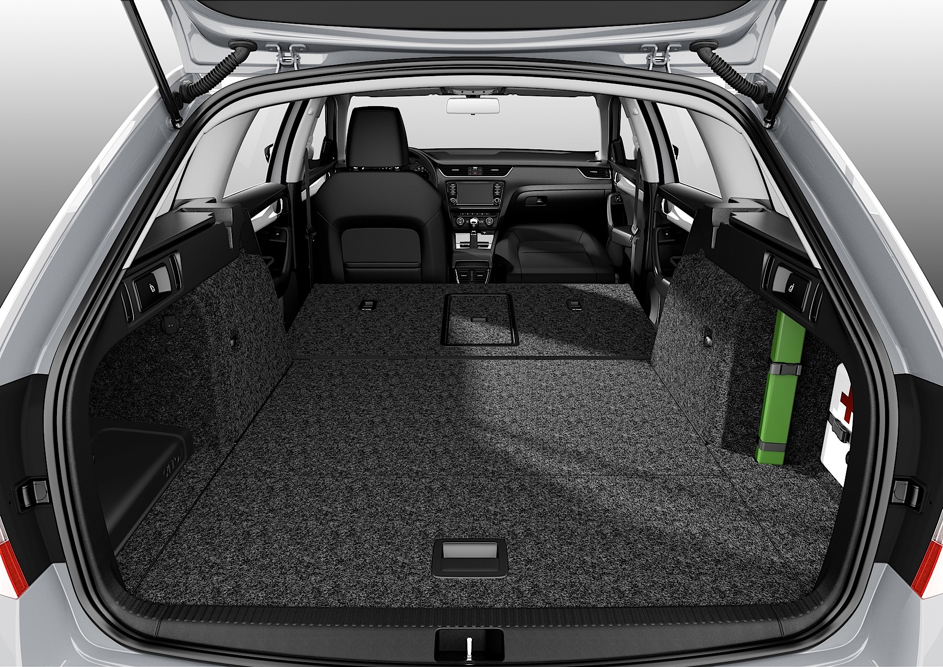 Skoda Octavia Combi photo 18