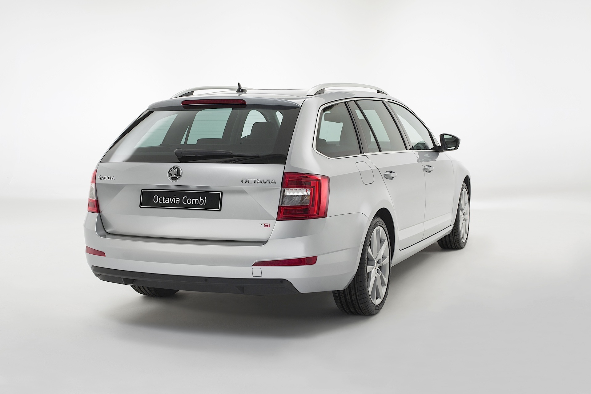 Skoda Octavia Combi photo 3