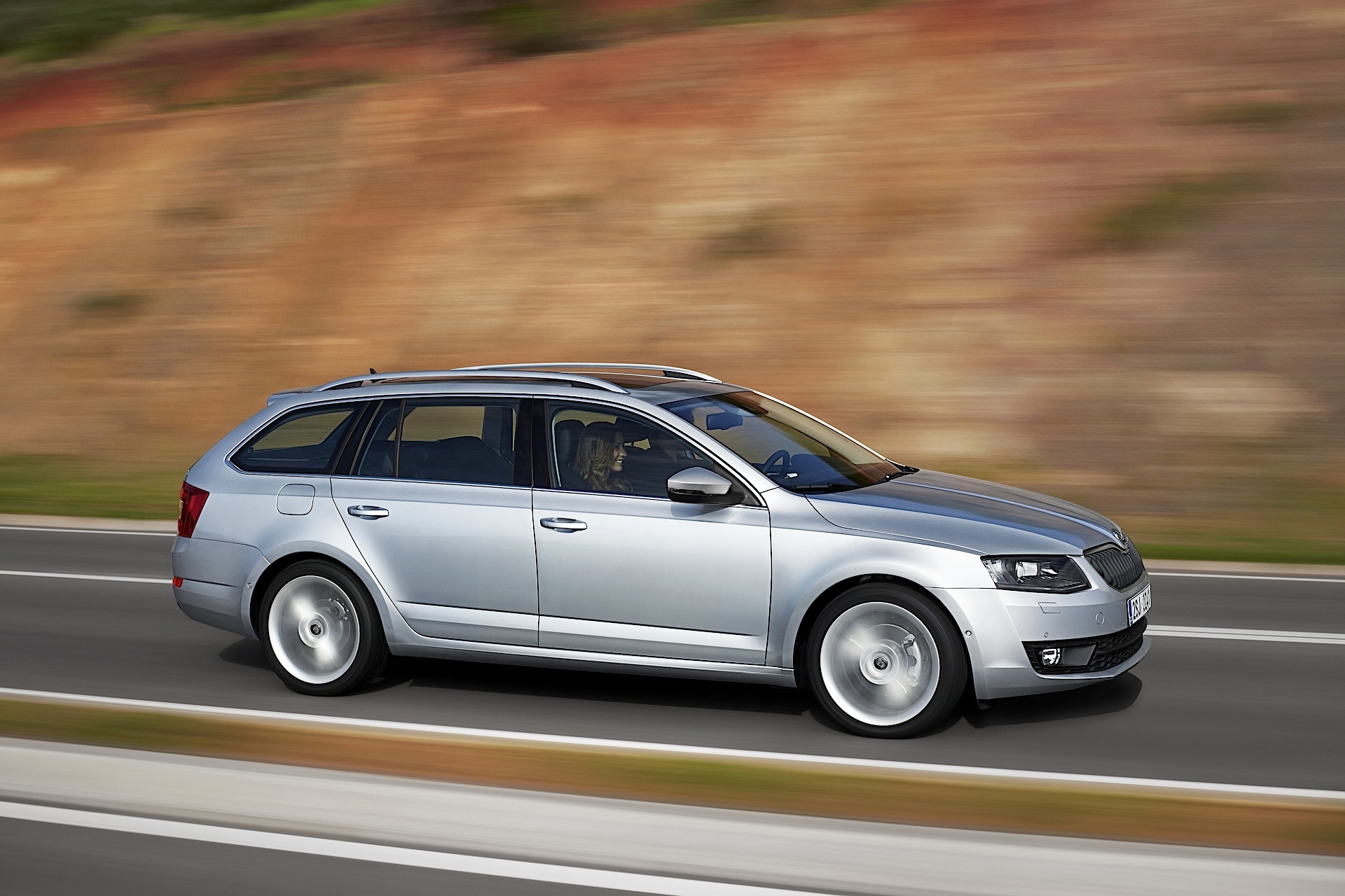 Skoda Octavia Combi photo 5