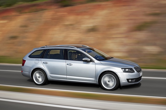 Skoda Octavia Combi photo 5