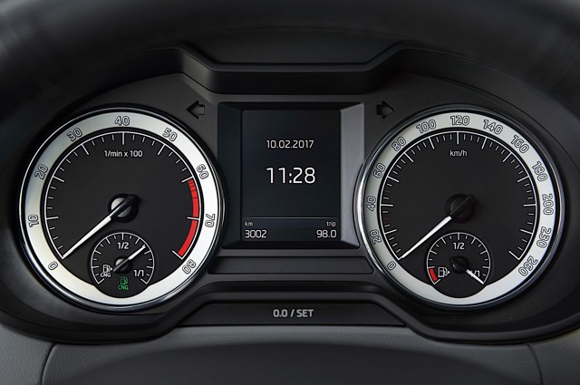 Skoda Octavia Combi photo 34
