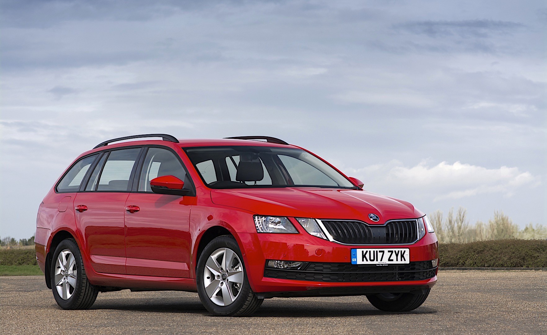 Skoda Octavia Combi photo 10