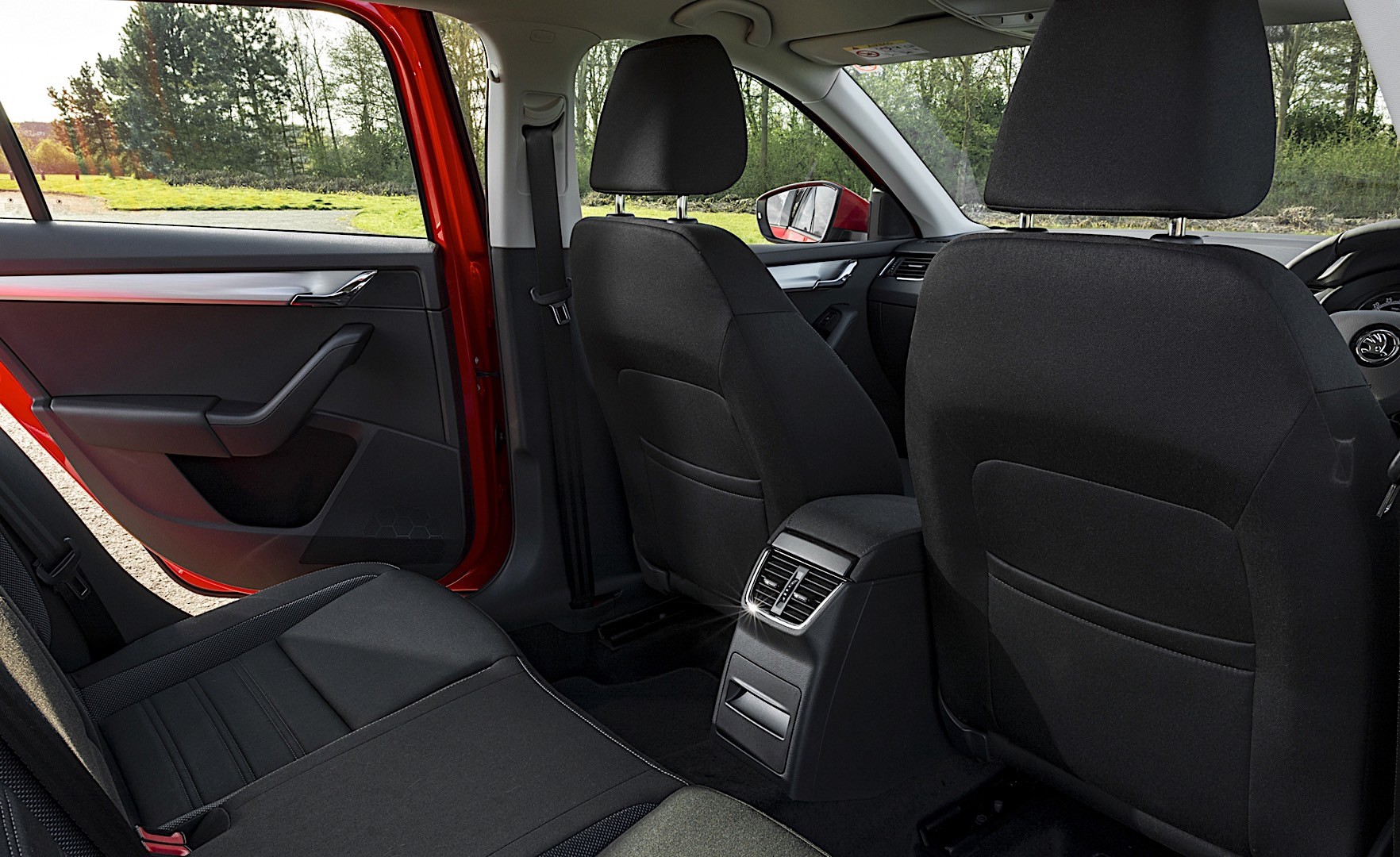 Skoda Octavia Combi photo 26