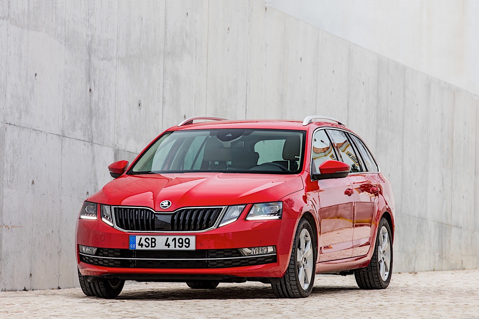 Skoda Octavia Combi photo 15