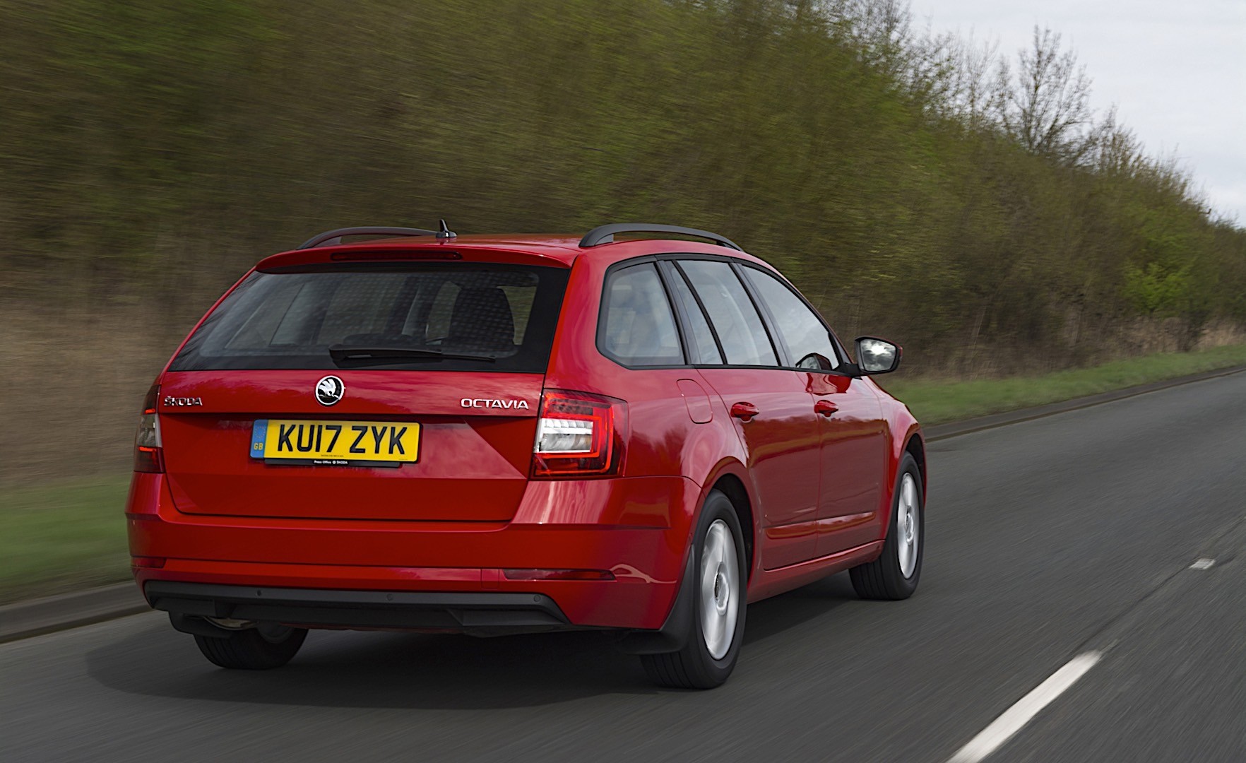 Skoda Octavia Combi photo 18