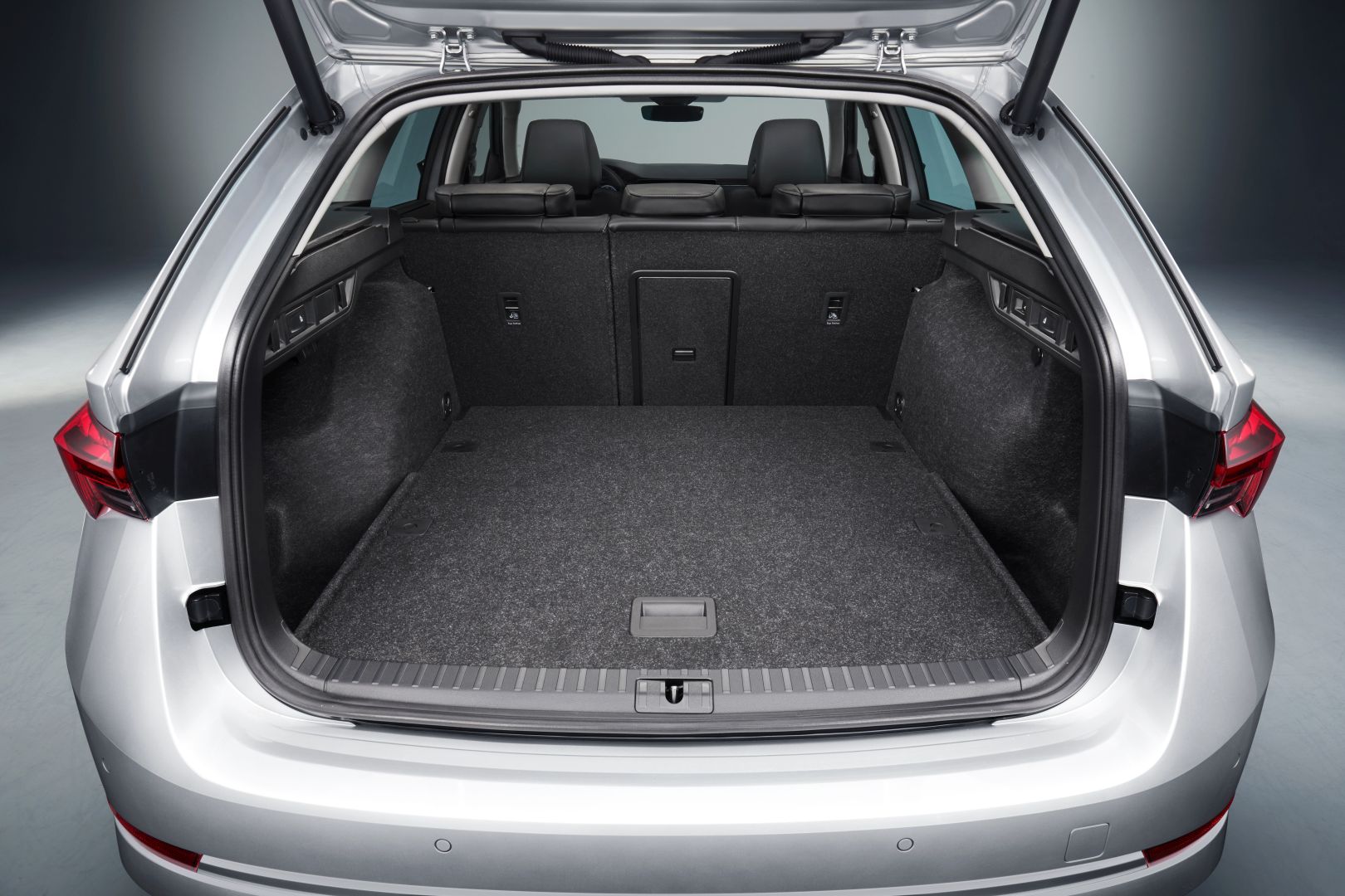 Skoda Octavia Combi photo 59