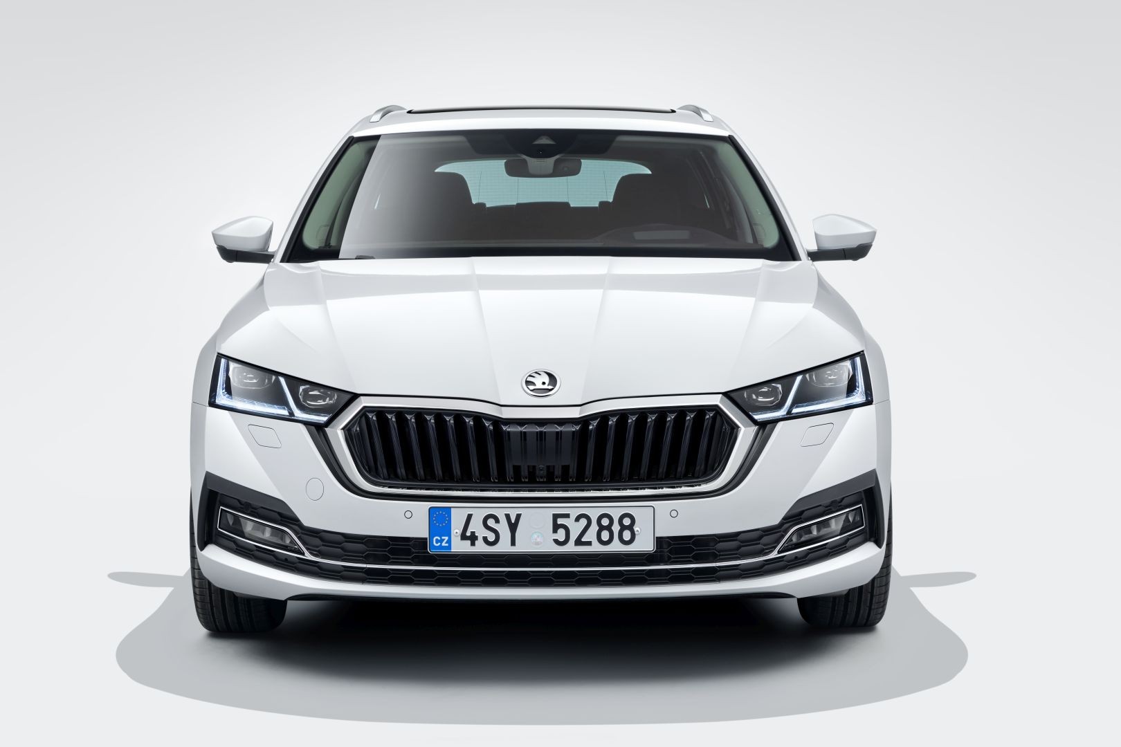 Skoda Octavia Combi photo 16