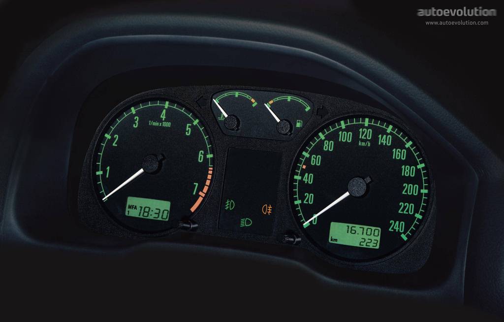 Skoda Octavia Combi photo 7