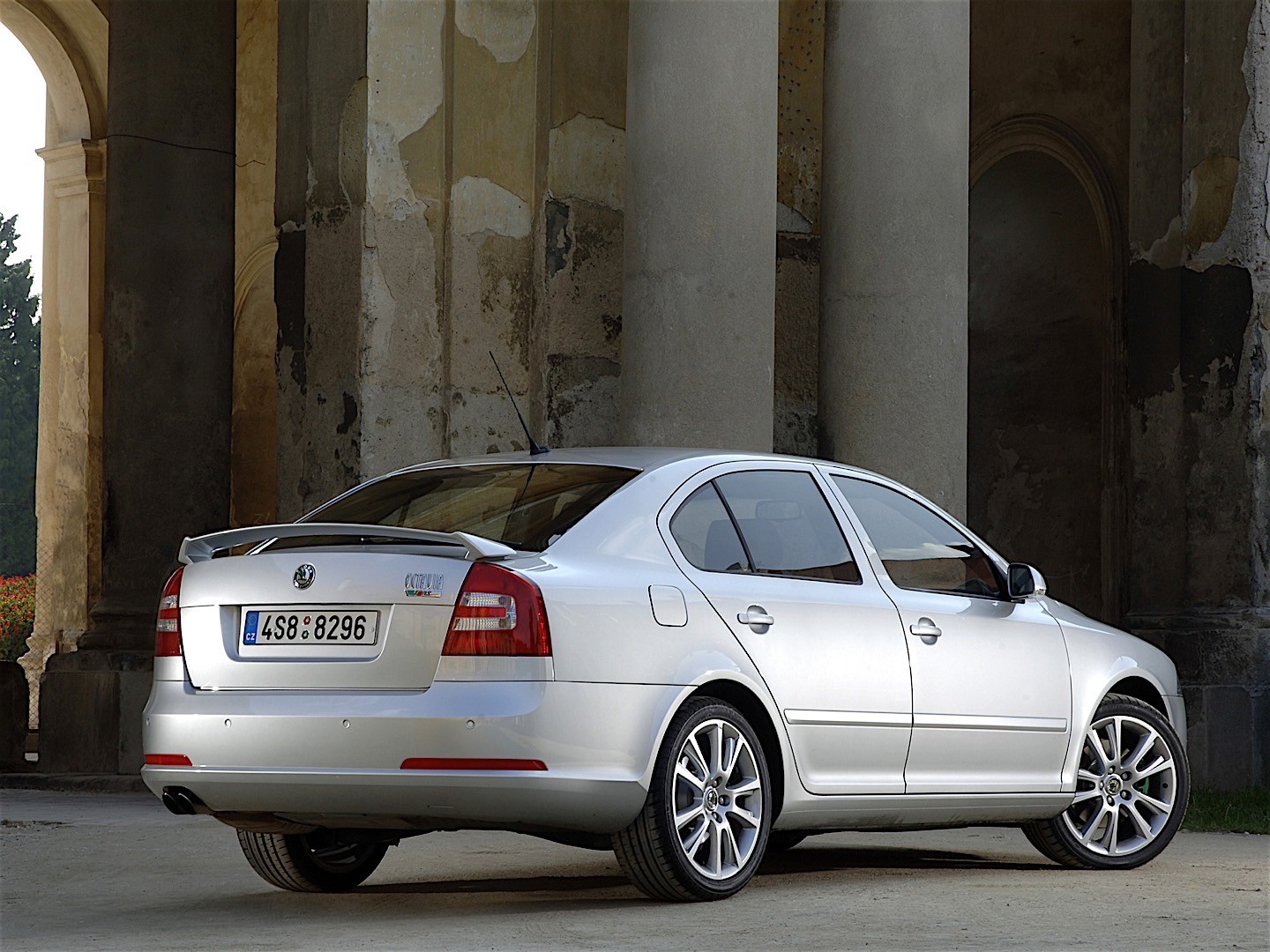 Skoda Octavia Rs photo 18