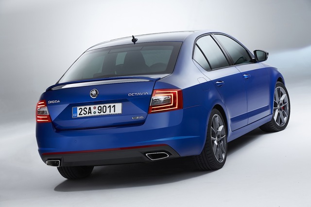 Skoda Octavia Rs photo 16