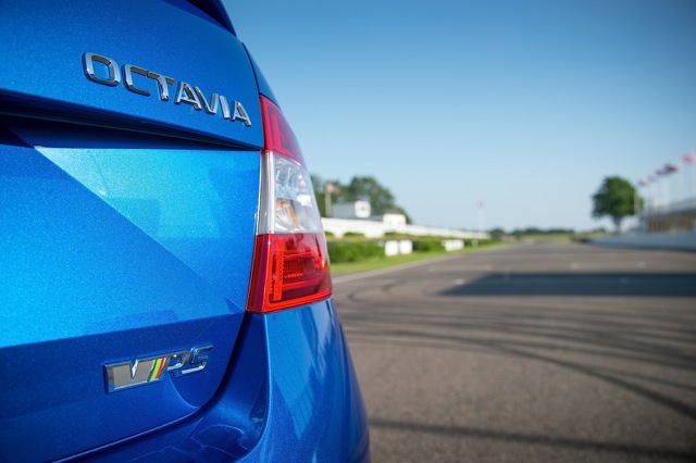 Skoda Octavia Rs photo 44
