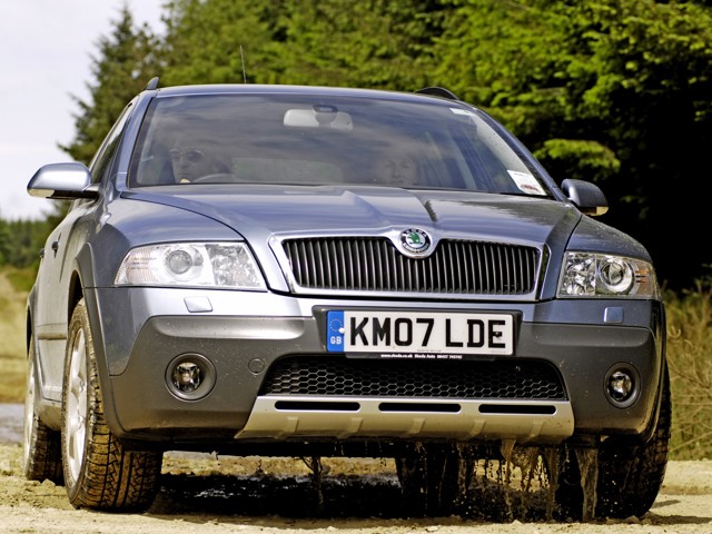Skoda Octavia Scout foto 15