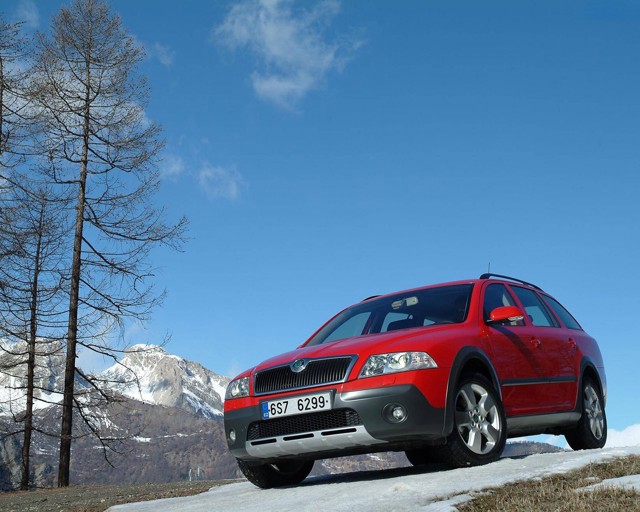 Skoda Octavia Scout foto 18