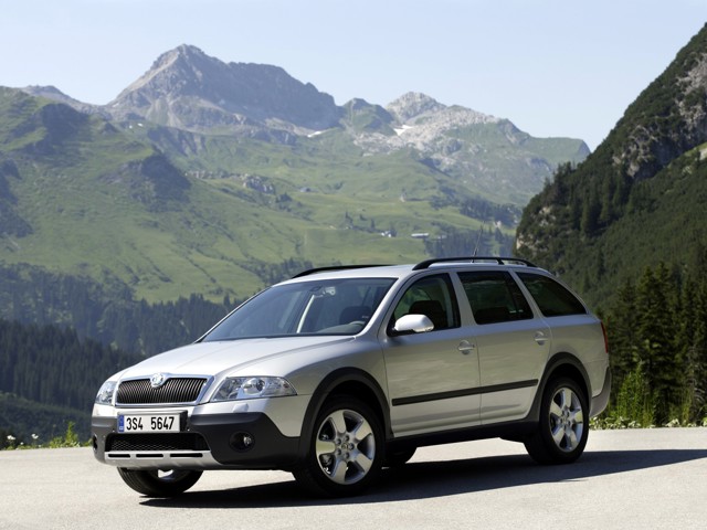 Skoda Octavia Scout foto 21