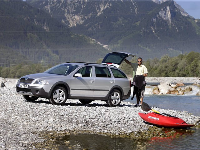 Skoda Octavia Scout foto 23