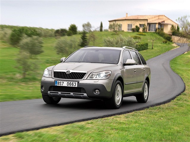 Skoda Octavia Scout foto 11
