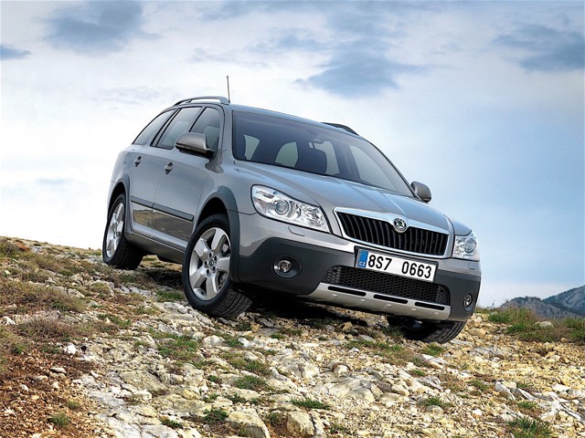 Skoda Octavia Scout foto 13