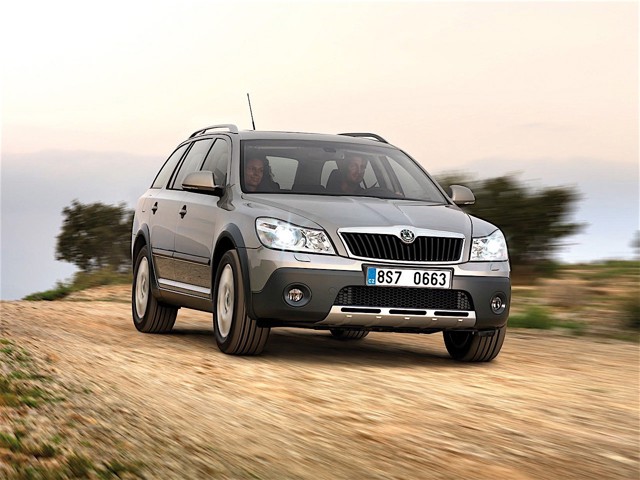 Skoda Octavia Scout foto 16