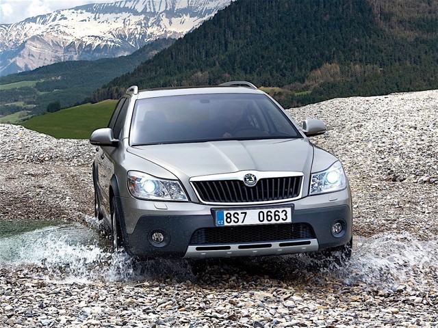 Skoda Octavia Scout foto 24