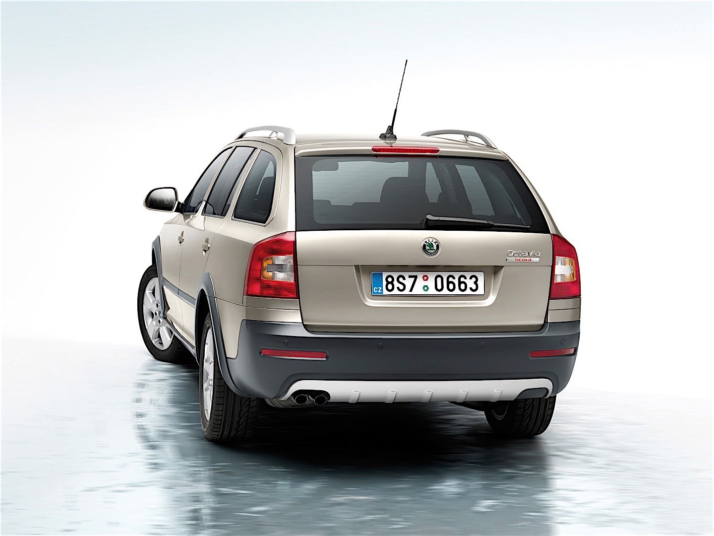 Skoda Octavia Scout photo 31