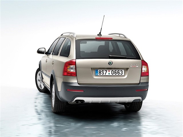 Skoda Octavia Scout foto 31
