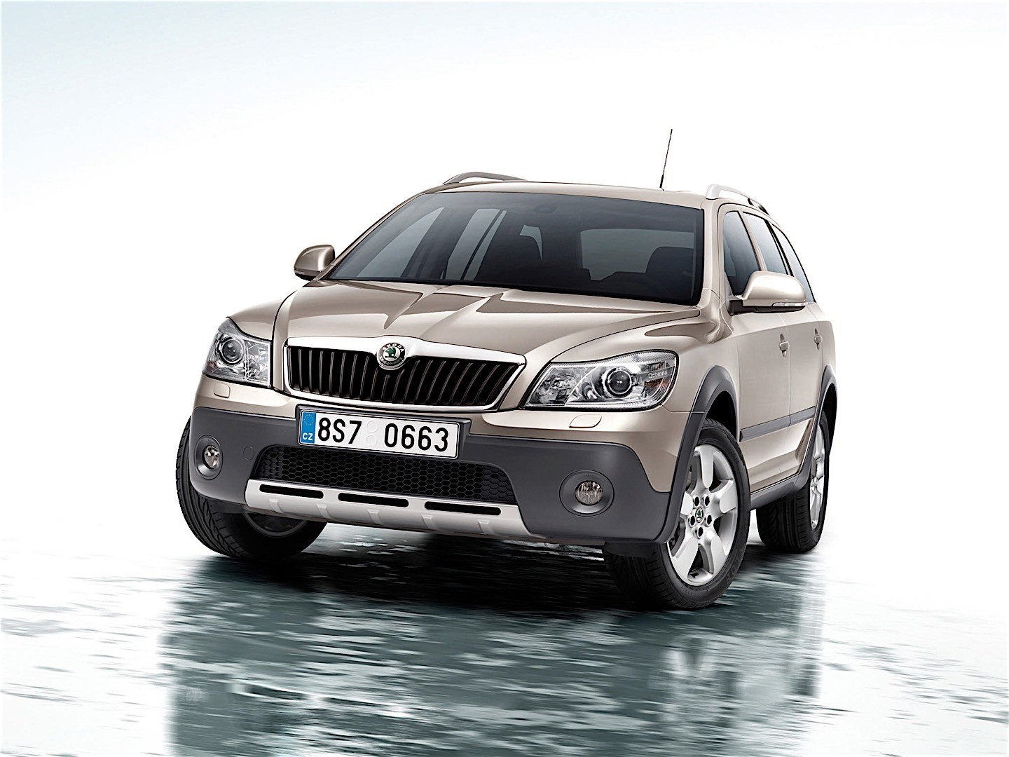 Skoda Octavia Scout photo 32