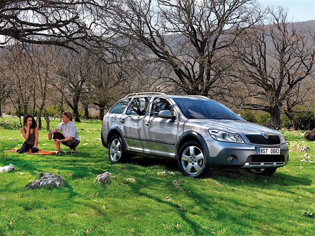 Skoda Octavia Scout foto 36