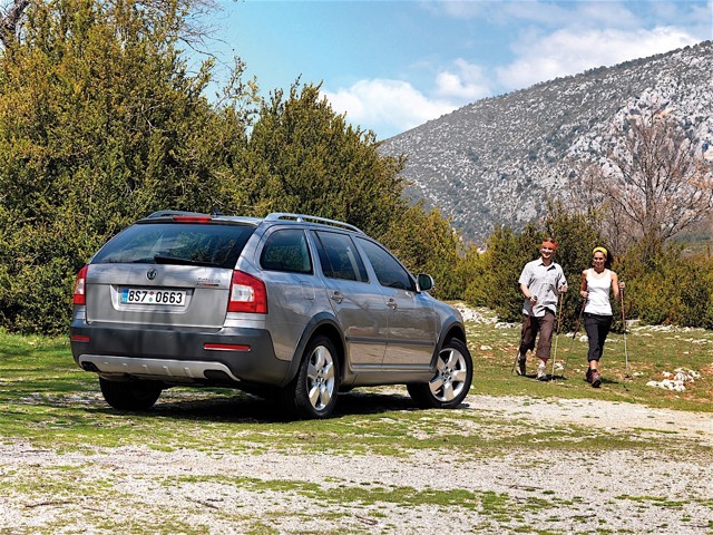 Skoda Octavia Scout foto 37