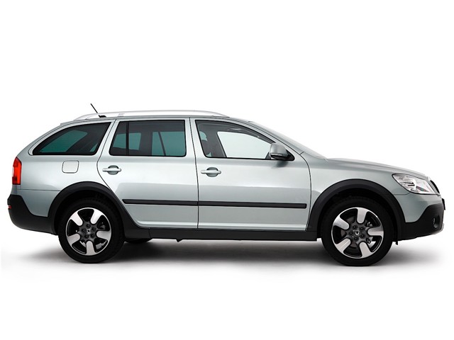Skoda Octavia Scout foto 41