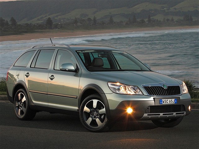 Skoda Octavia Scout foto 42