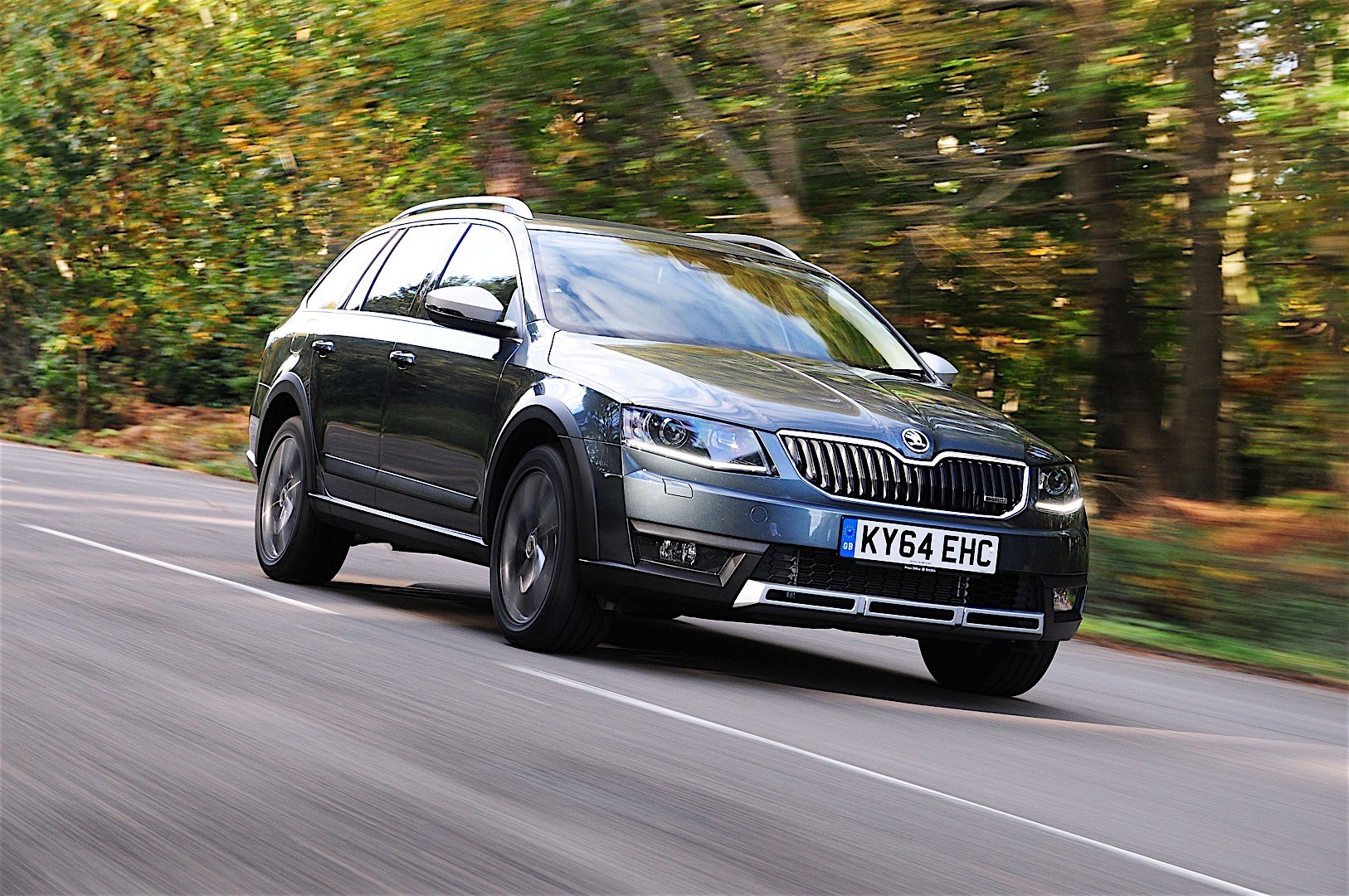 Skoda Octavia Scout photo 9